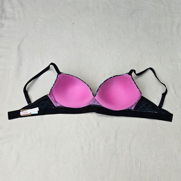 PINK Victoria's Secret Green Plaid Wear Everywhere Wireless Push Up Bra - Picture 7 of 16